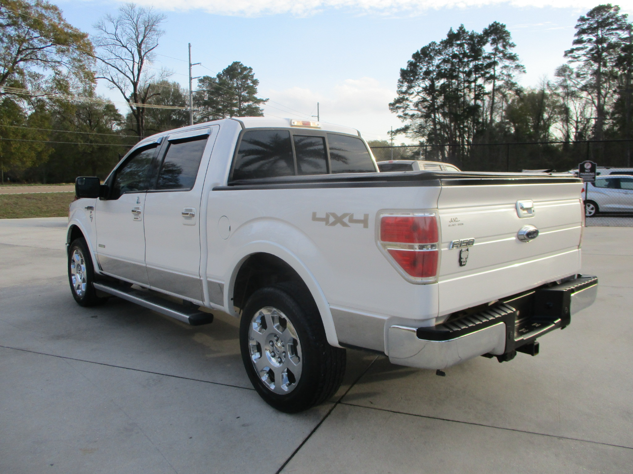 Ford F-150 Lariat SuperCrew 5.5-ft. Bed 4WD 2011