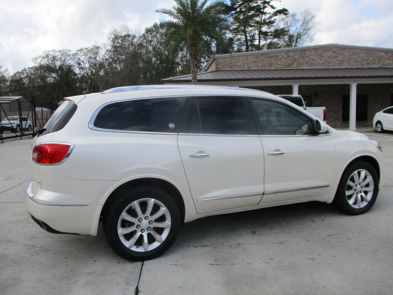 Buick Enclave Leather FWD 2013