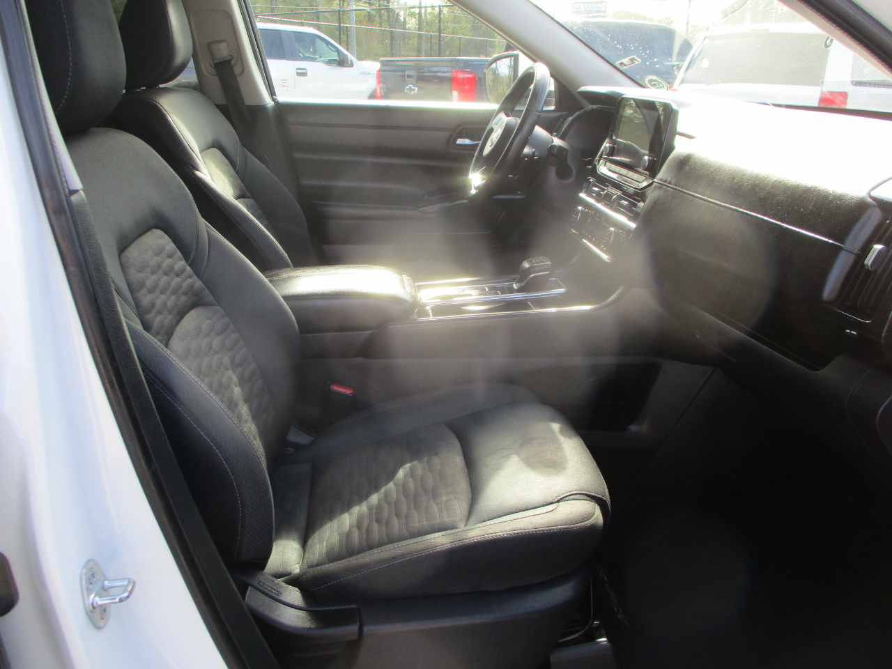 Nissan Pathfinder SV 2022