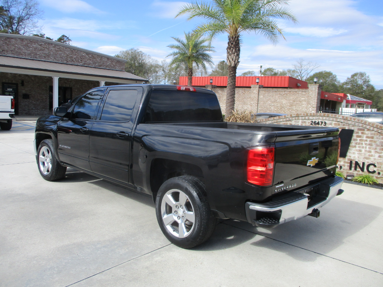 Chevrolet Silverado 1500 LT Crew Cab 2WD 2017