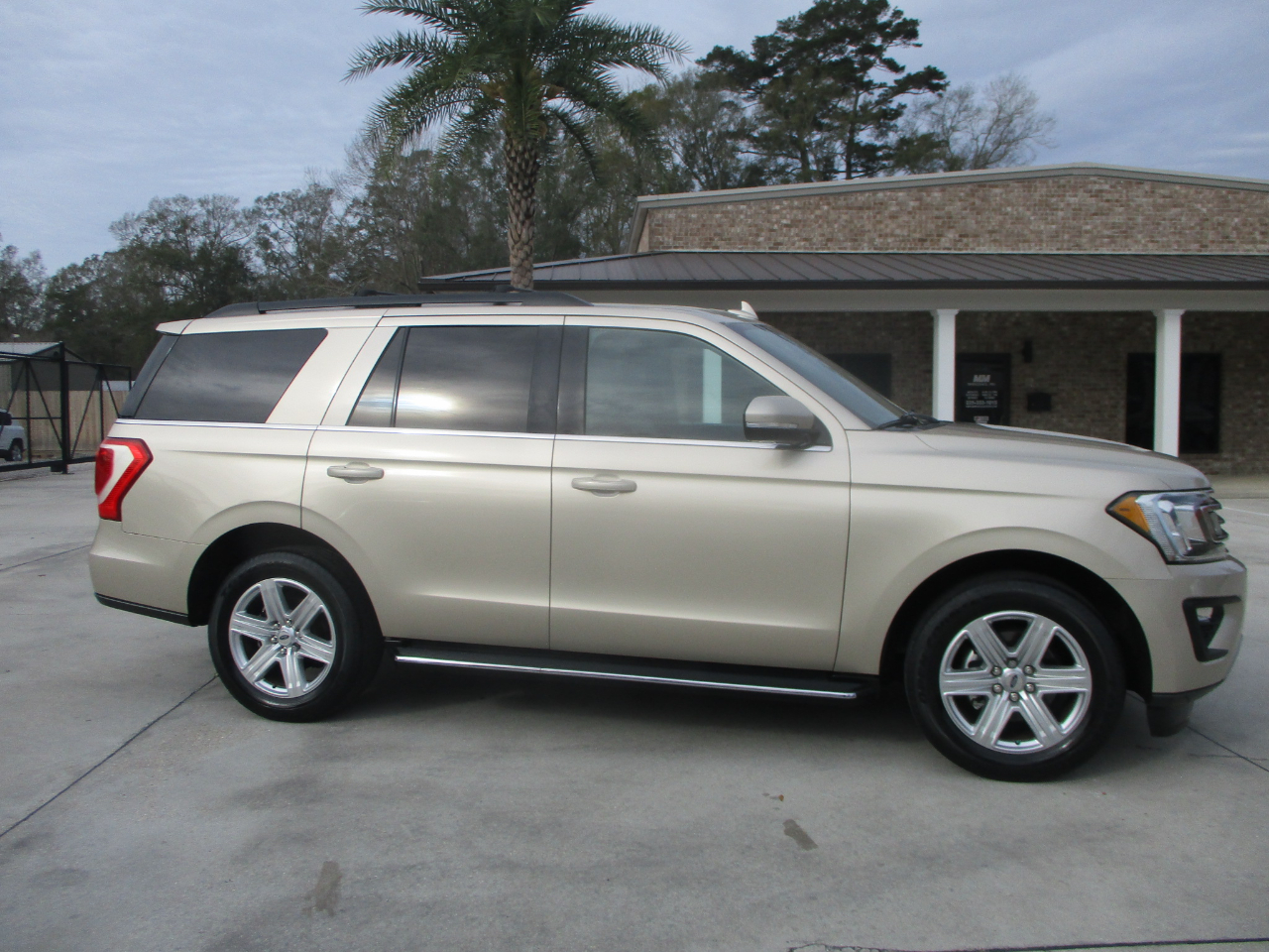 Ford Expedition XLT 2WD 2018