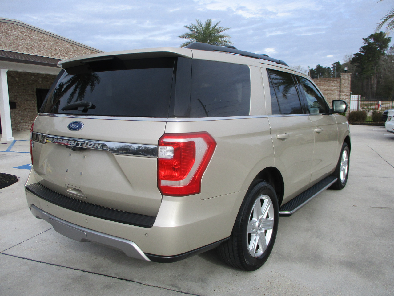 Ford Expedition XLT 2WD 2018