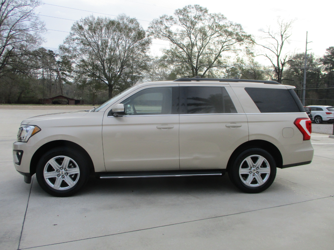 Ford Expedition XLT 2WD 2018