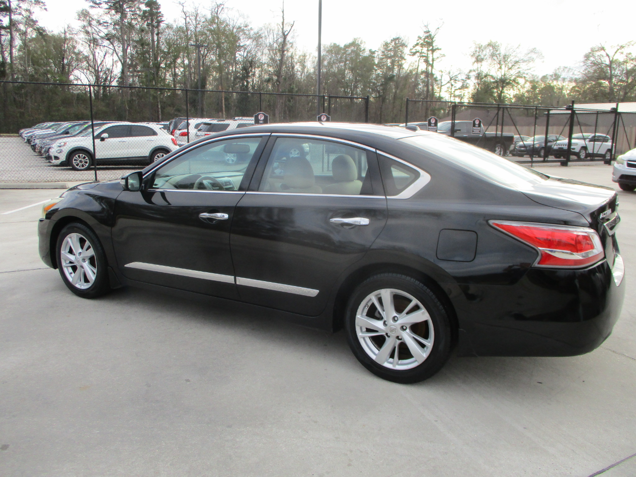 Nissan Altima 2.5 SV 2015