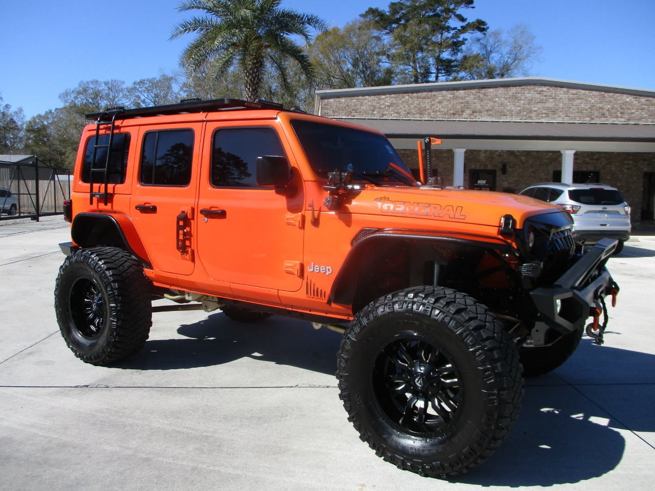 Jeep Wrangler Unlimited Sahara 2019