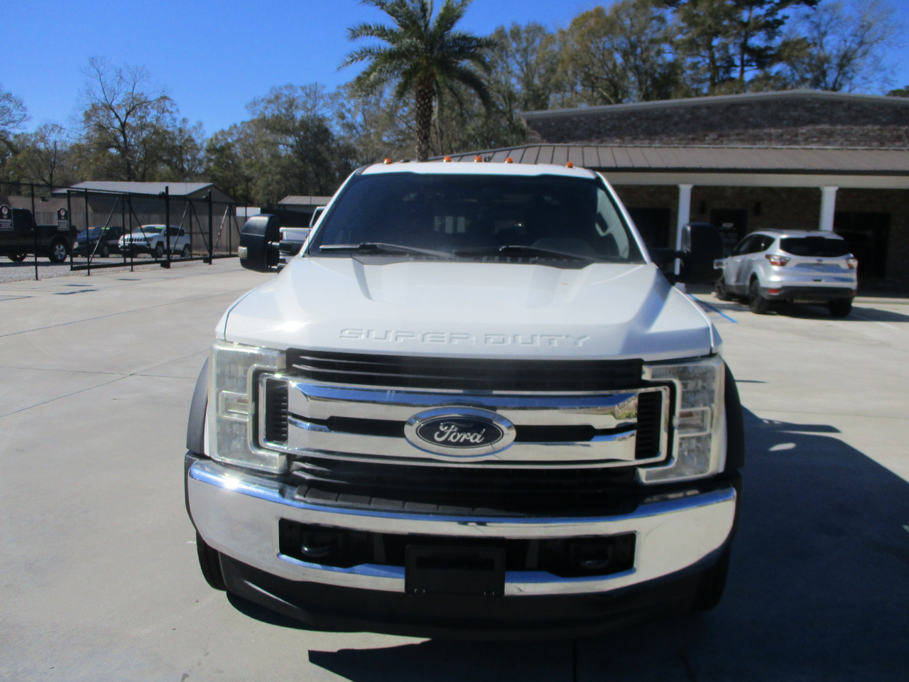 Ford F-450 SD Crew Cab DRW 2WD 2018