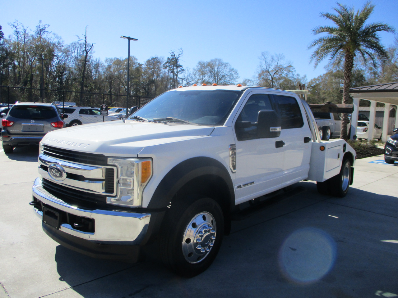 Ford F-450 SD Crew Cab DRW 2WD 2018