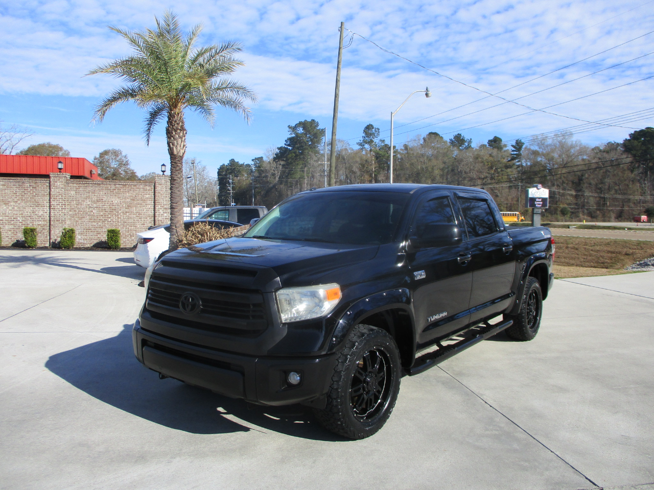 Toyota Tundra SR5 5.7L V8 CrewMax 2WD 2014