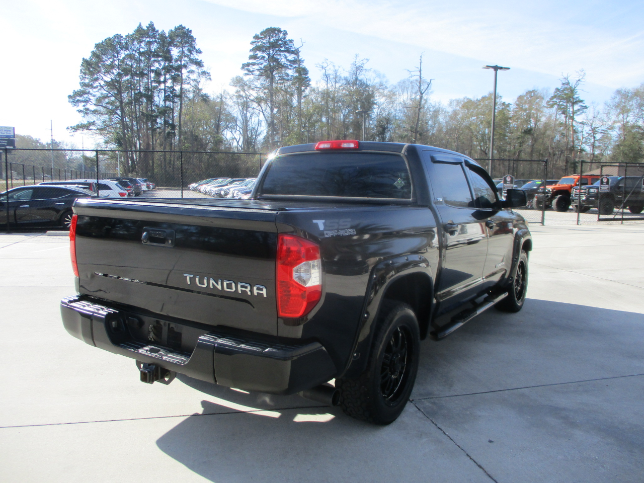 Toyota Tundra SR5 5.7L V8 CrewMax 2WD 2014