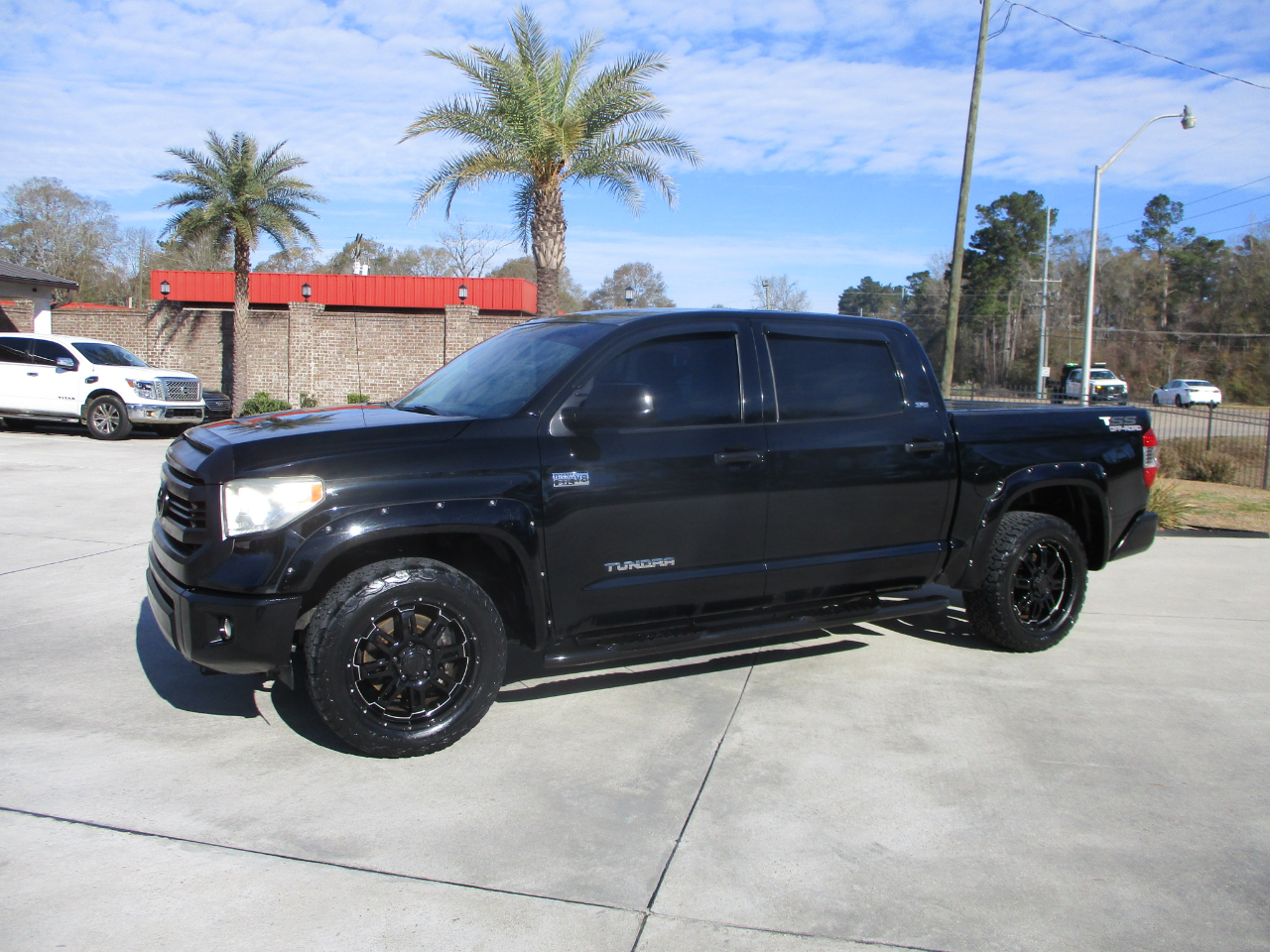 Toyota Tundra SR5 5.7L V8 CrewMax 2WD 2014