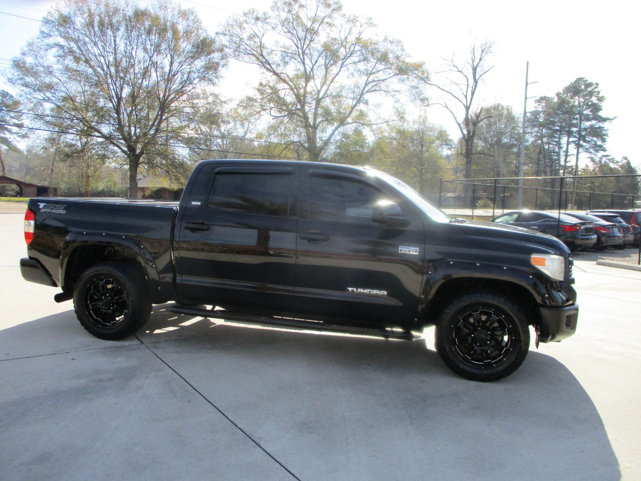 Toyota Tundra SR5 5.7L V8 CrewMax 2WD 2014