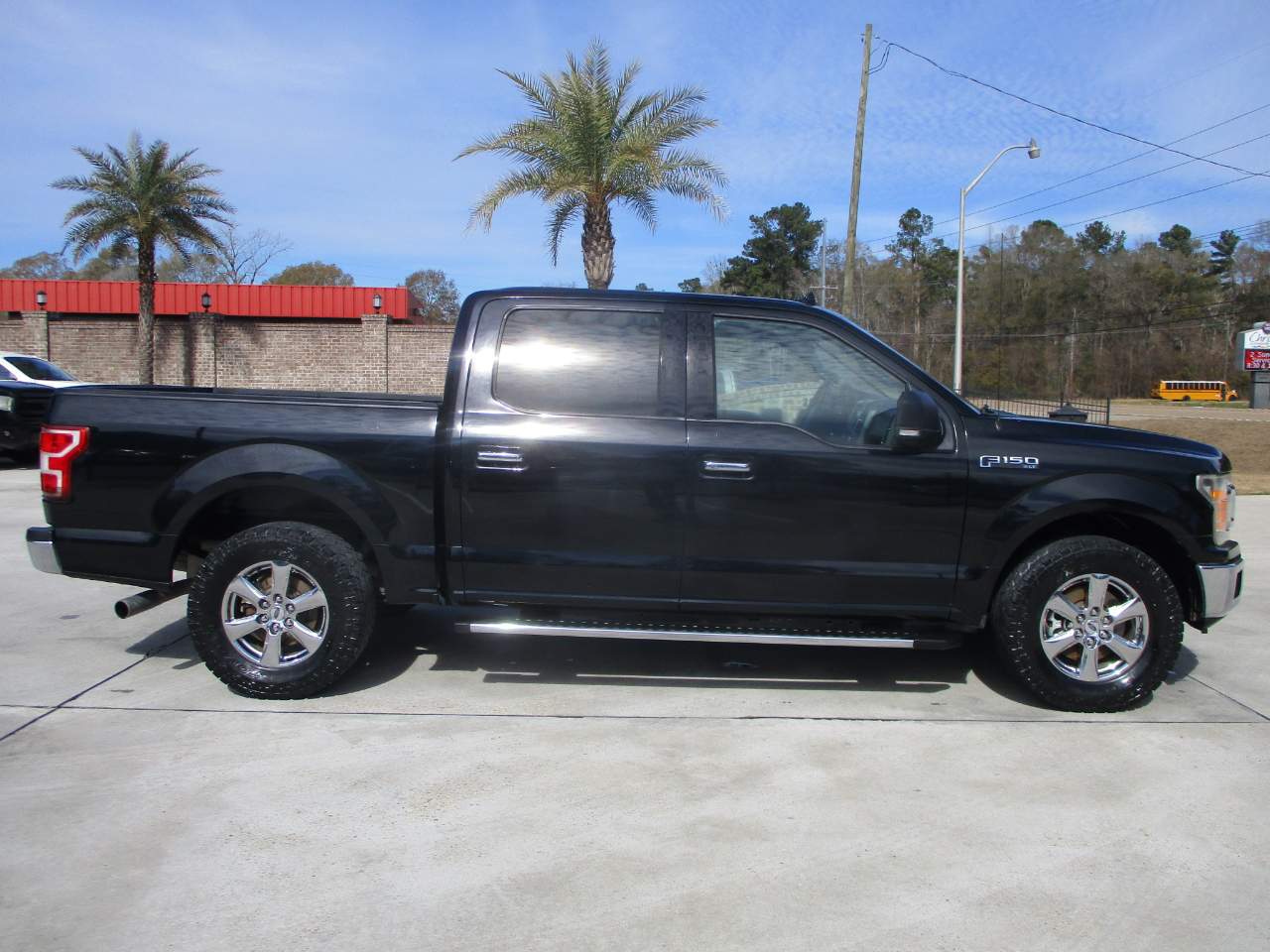 Ford F-150 XLT SuperCrew 5.5-ft. Bed 2WD 2018