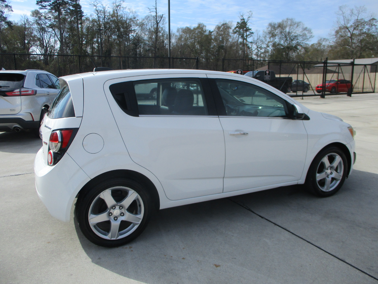 Chevrolet Sonic LTZ Auto 5-Door 2016