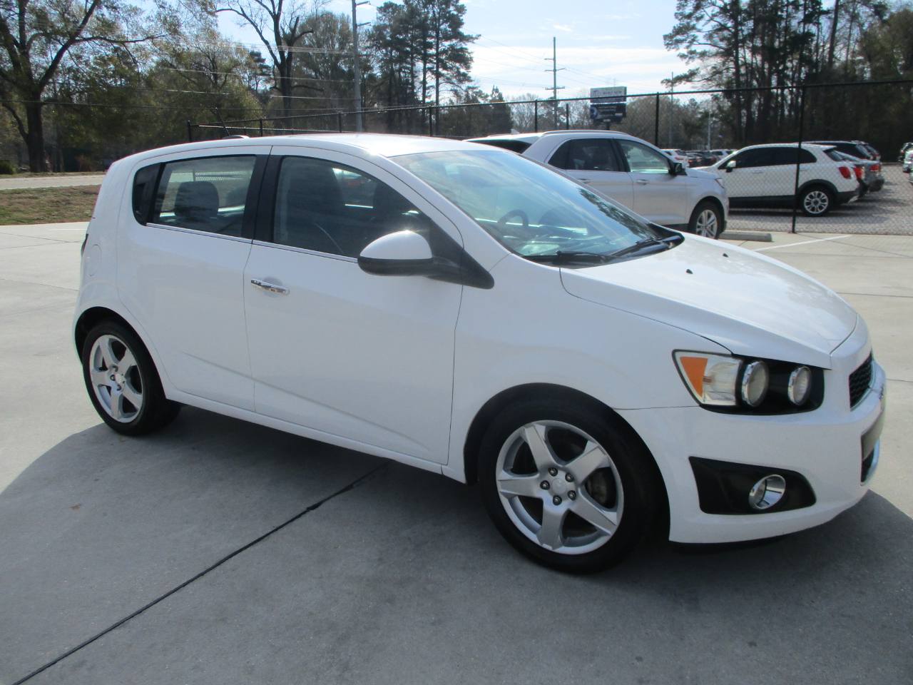 Chevrolet Sonic LTZ Auto 5-Door 2016