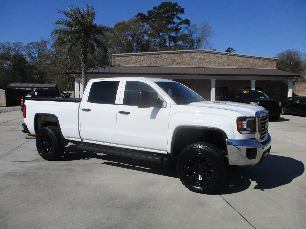 GMC Sierra 2500HD Base Crew Cab 4WD 2015