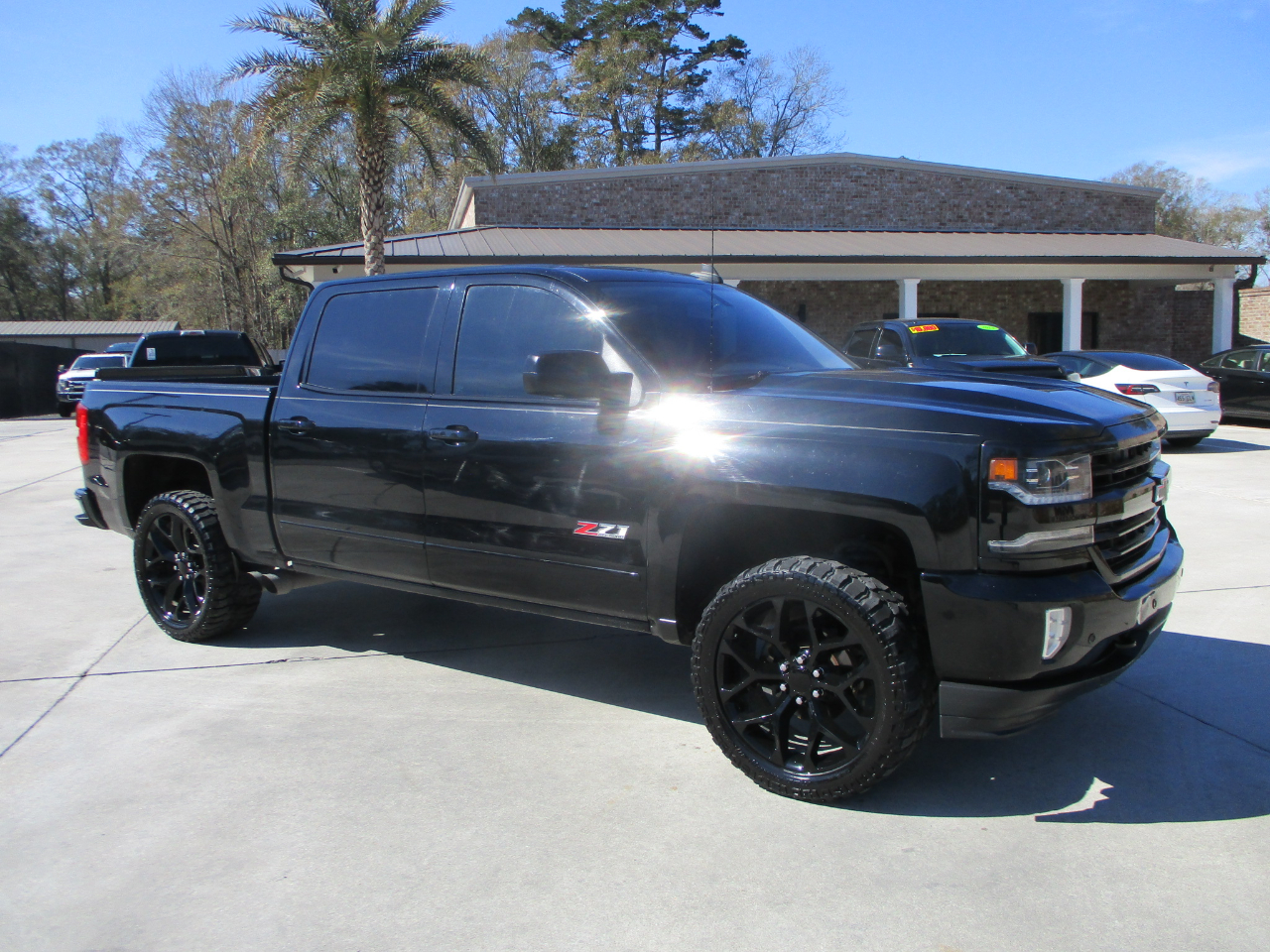 Chevrolet Silverado 1500 LTZ Crew Cab 4WD 2017