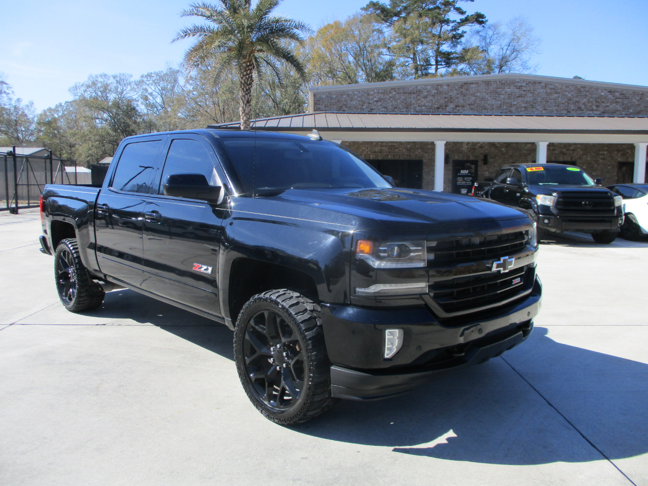Chevrolet Silverado 1500 LTZ Crew Cab 4WD 2017