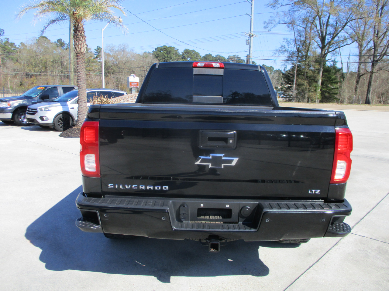 Chevrolet Silverado 1500 LTZ Crew Cab 4WD 2017