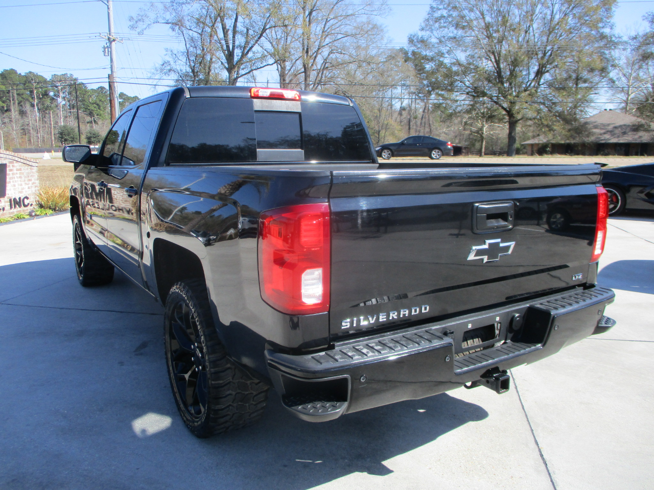 Chevrolet Silverado 1500 LTZ Crew Cab 4WD 2017