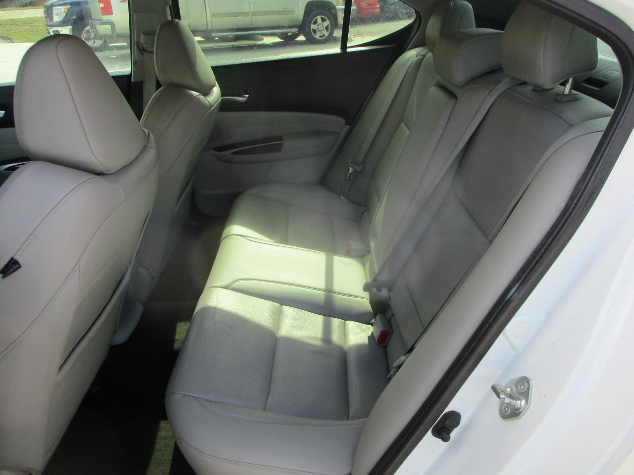 Acura TLX 8-Spd DCT w/Technology Package 2015