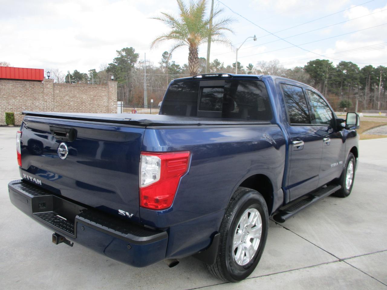 Nissan Titan SV Crew Cab 2WD 2019
