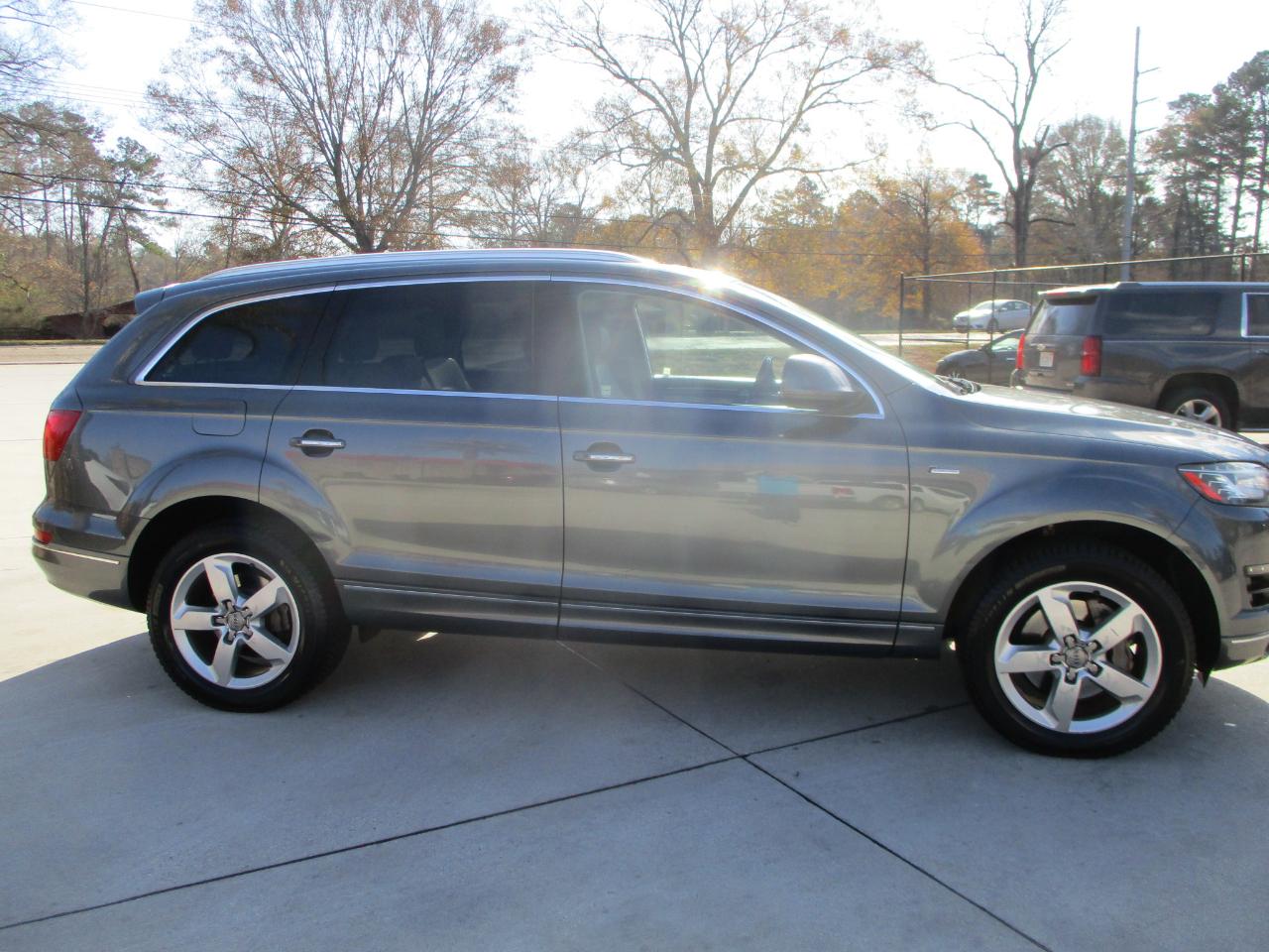 Audi Q7 3.0T Premium Plus quattro 2015