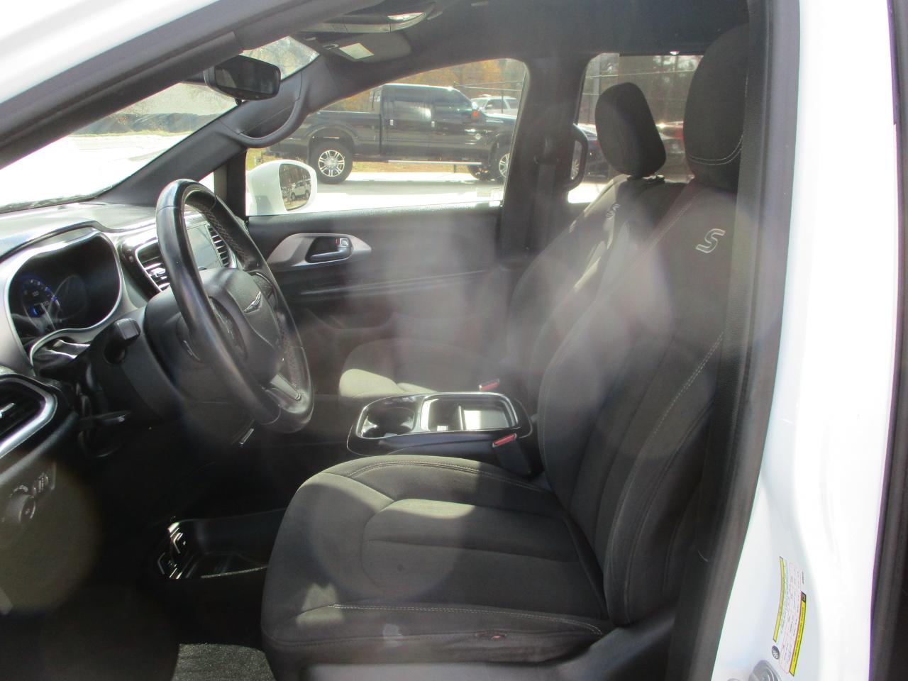 Chrysler Pacifica Touring Plus 2018