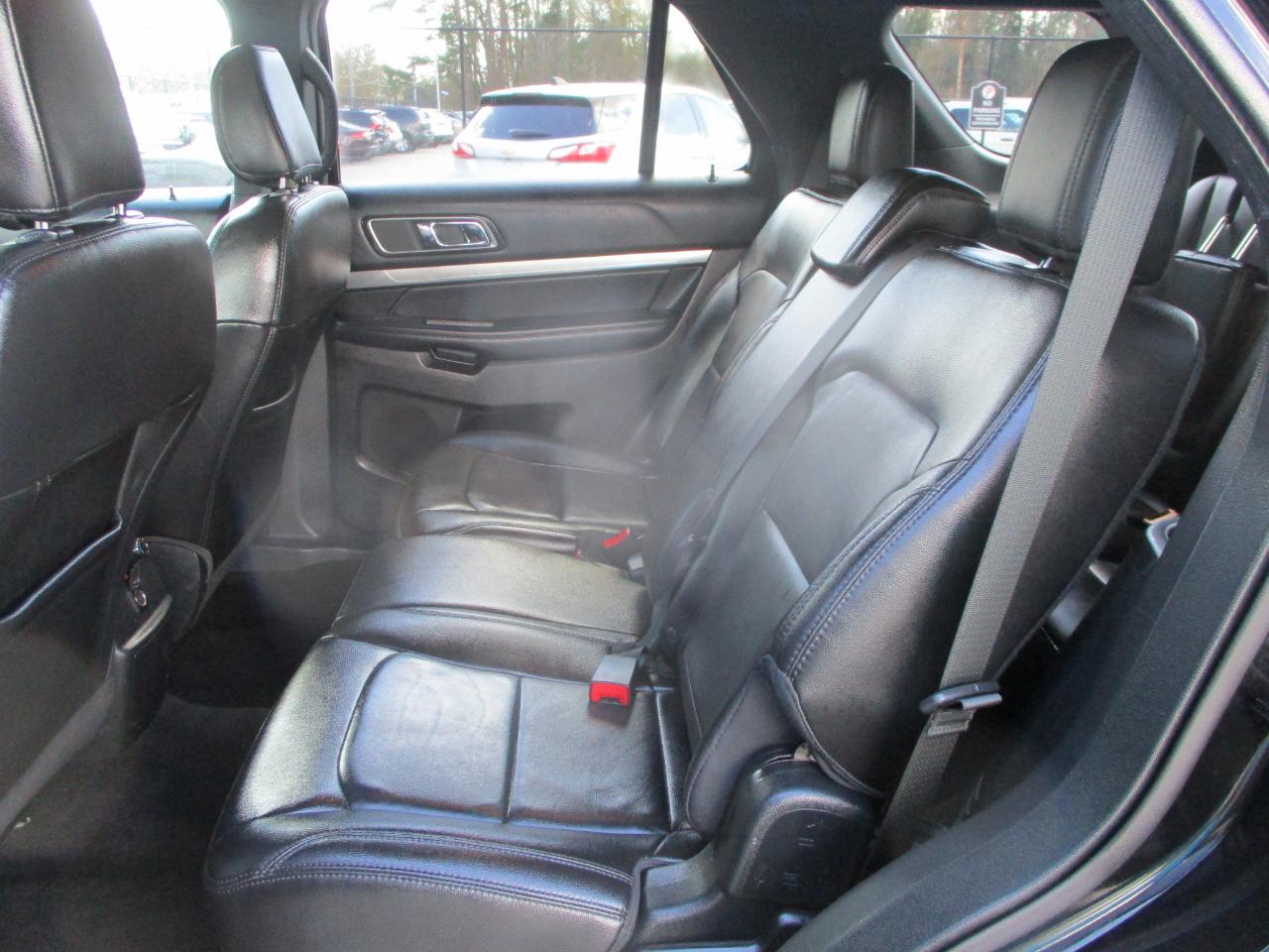 Ford Explorer XLT FWD 2018