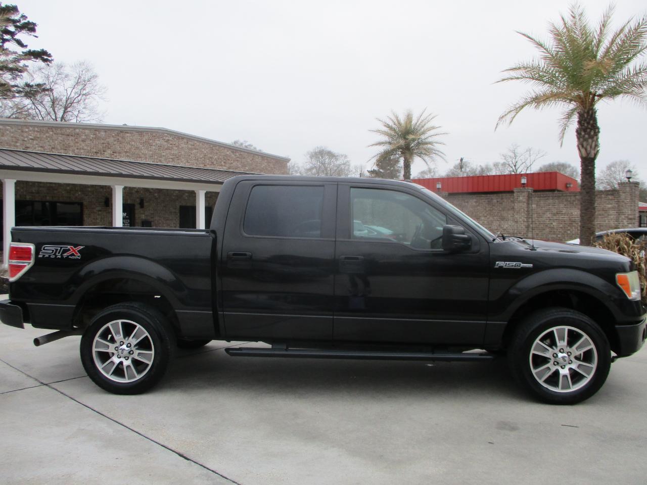 Ford F-150 STX 4WD 2014