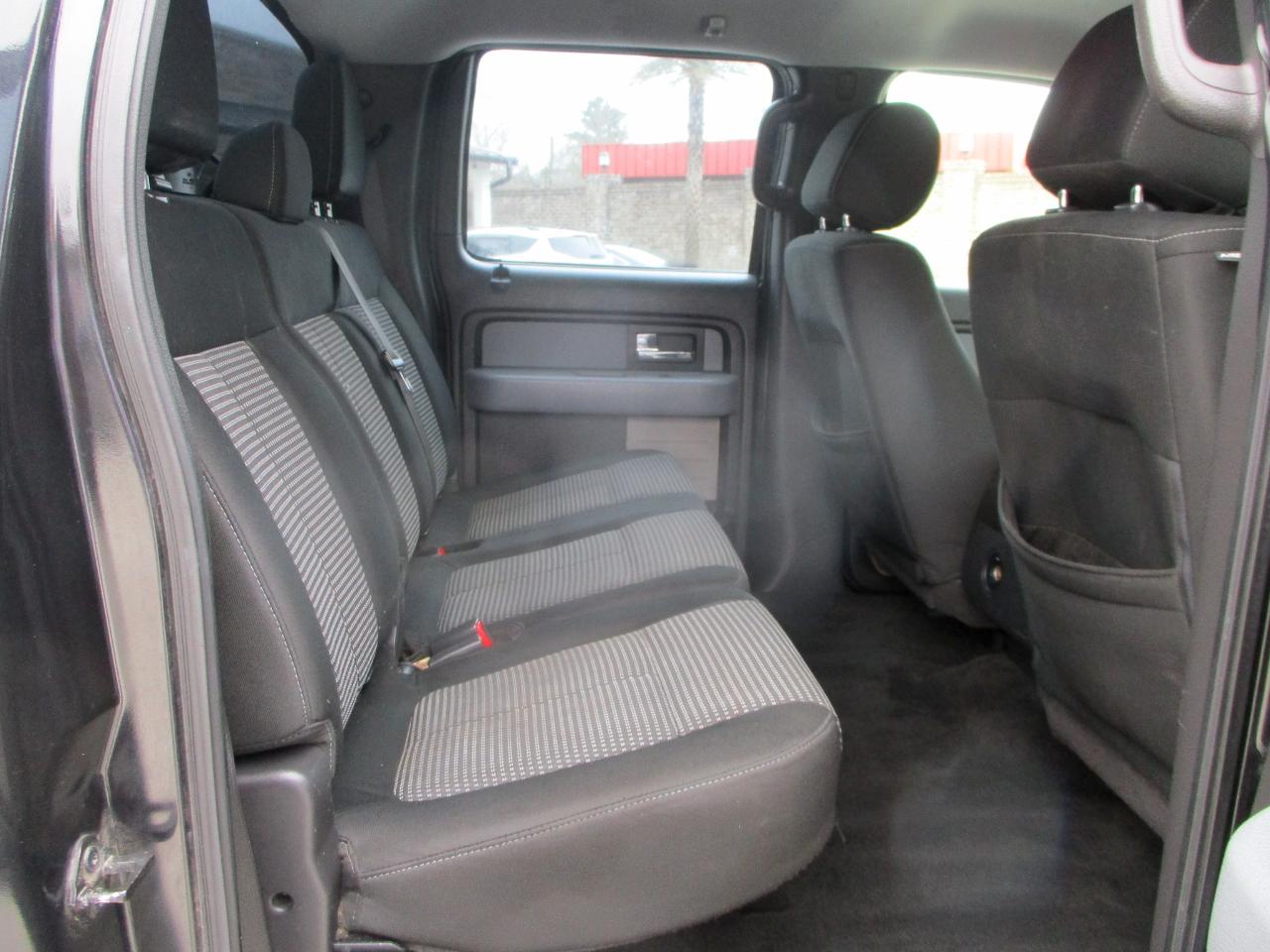 Ford F-150 STX 4WD 2014