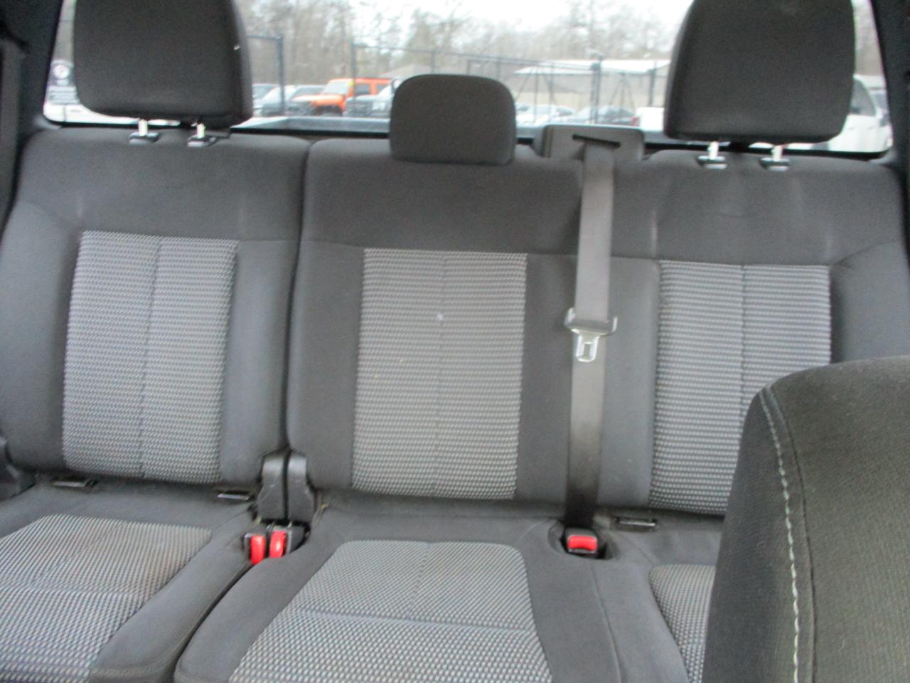 Ford F-150 STX 4WD 2014