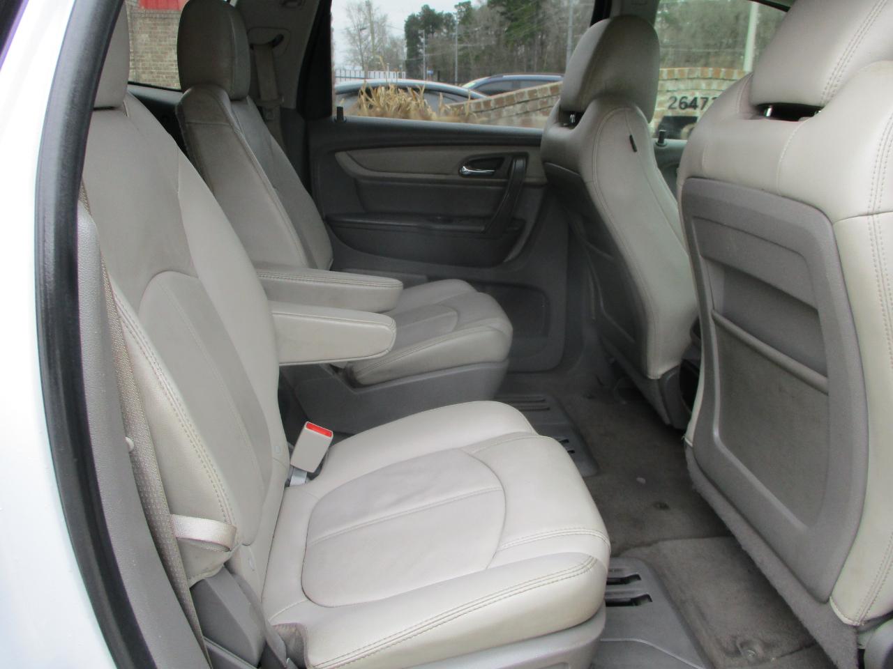 Chevrolet Traverse 2LT FWD 2017