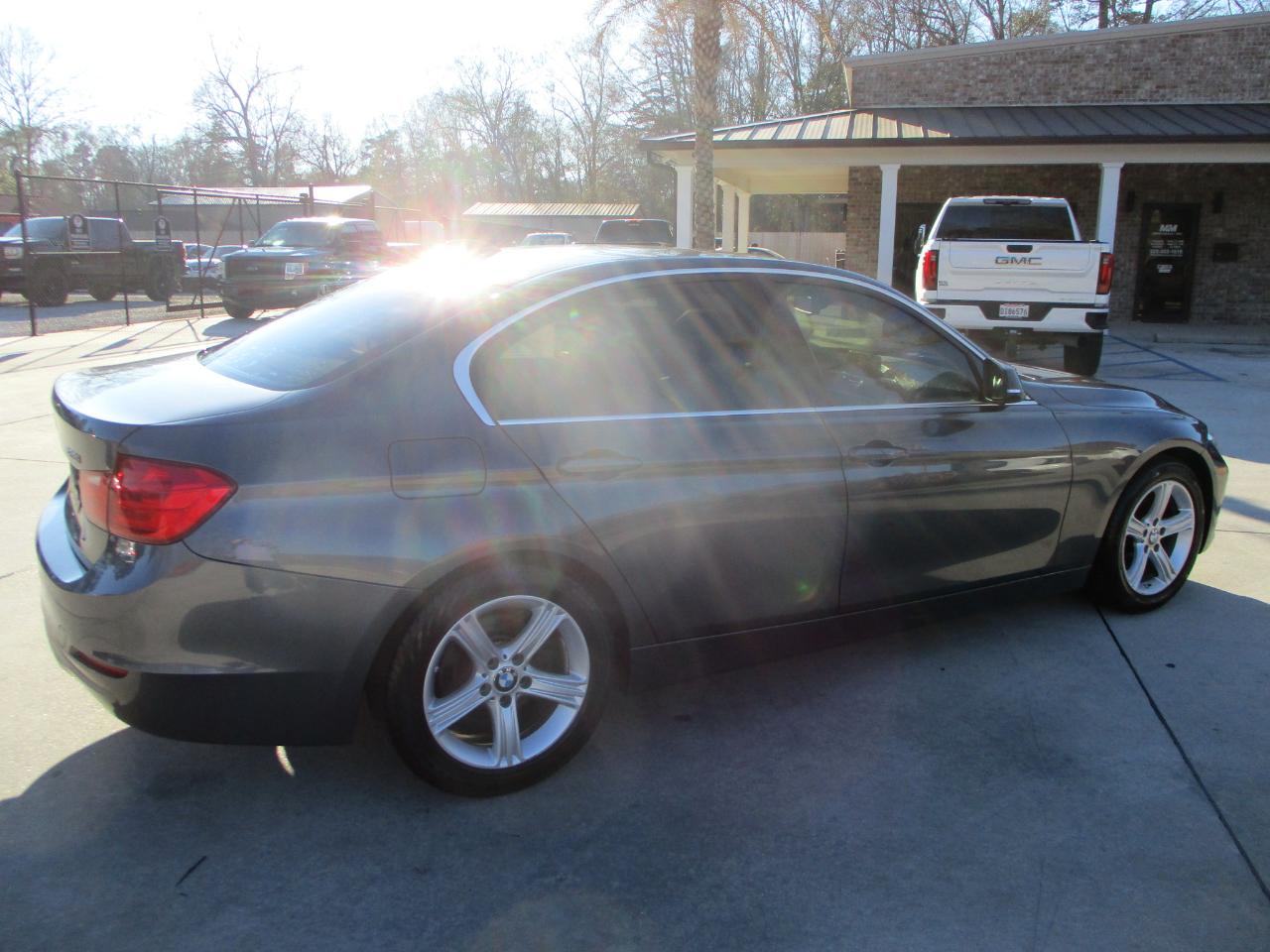 BMW 3-Series 328i Sedan 2015