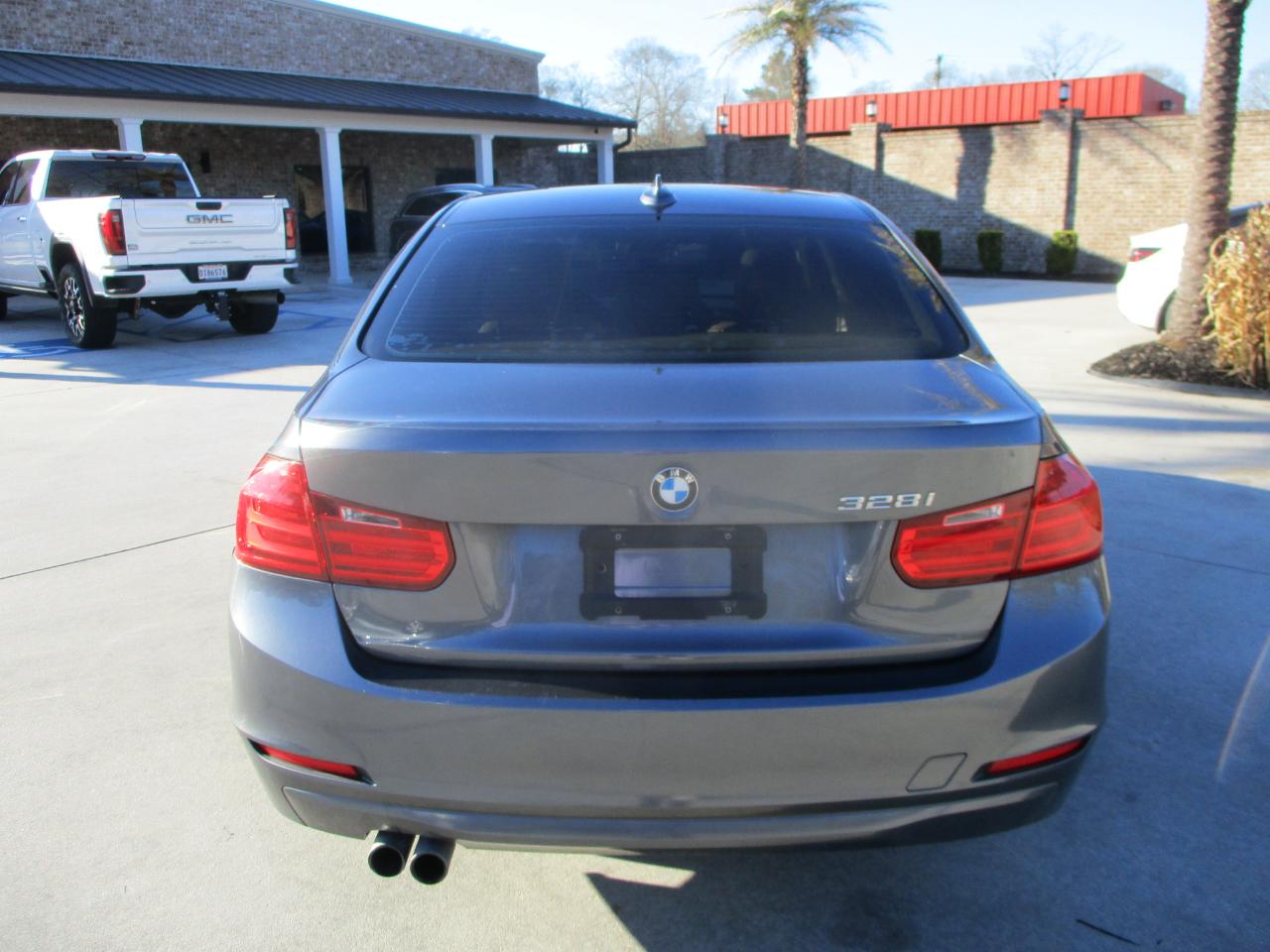 BMW 3-Series 328i Sedan 2015