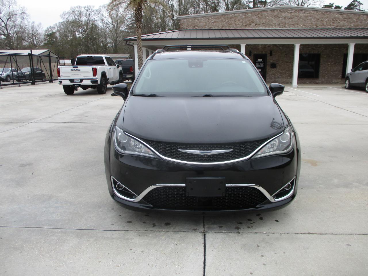 Chrysler Pacifica Touring-L Plus 2017