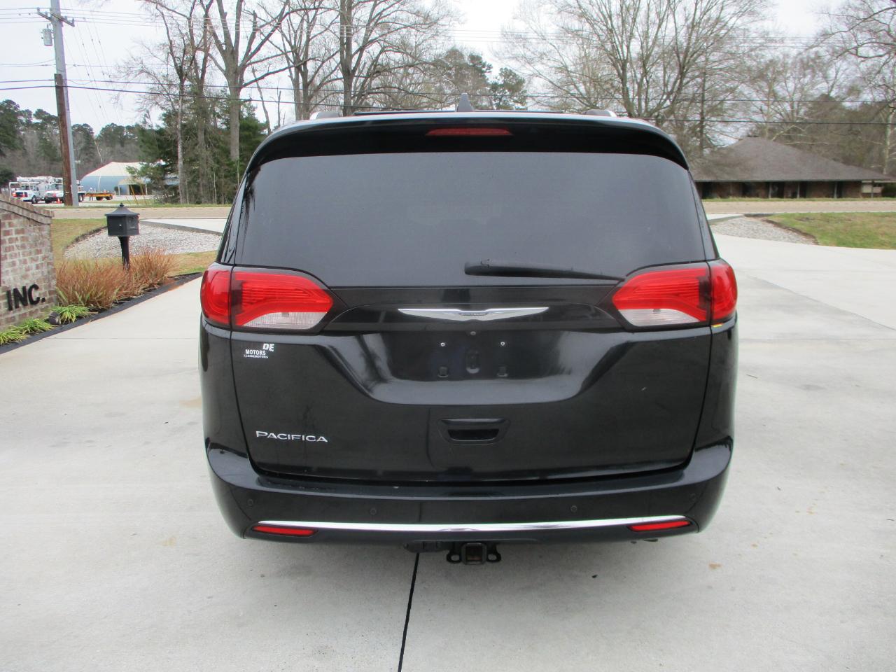 Chrysler Pacifica Touring-L Plus 2017