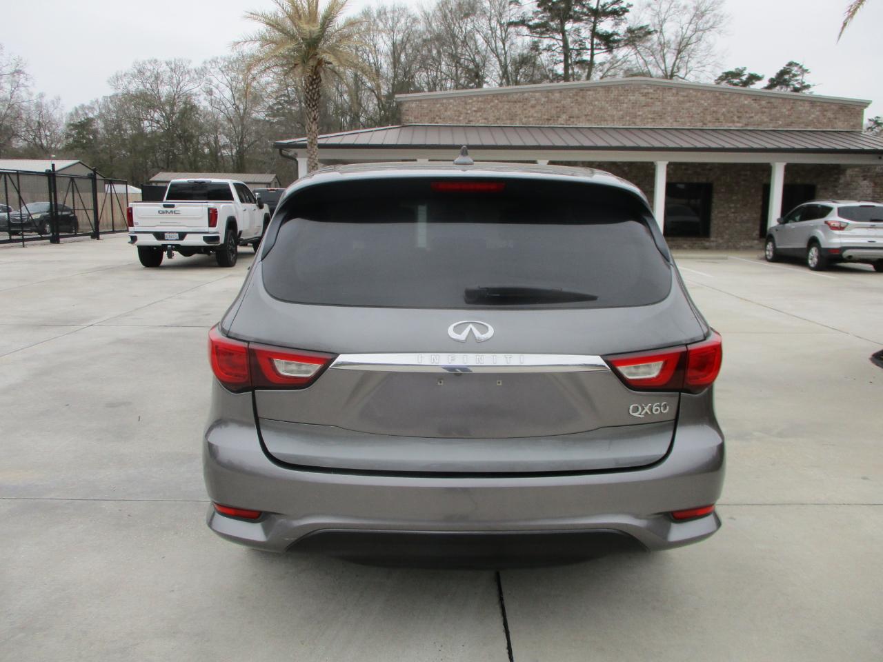 Infiniti QX60 Base FWD 2017