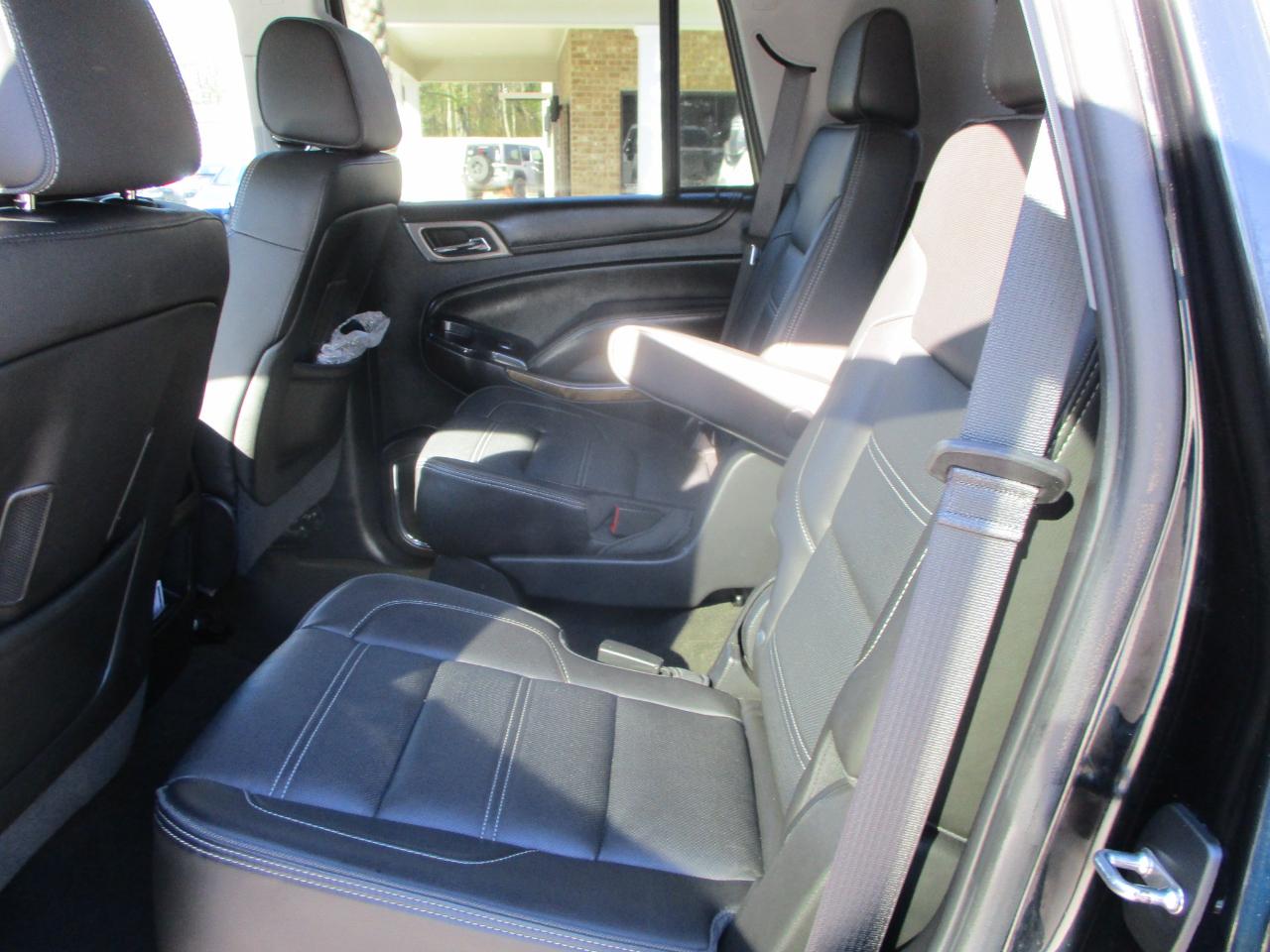 GMC Yukon Denali 4WD 2016