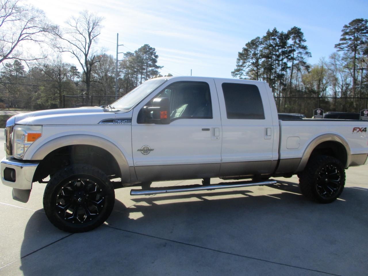 Ford F-350 SD Lariat Crew Cab 4WD 2013