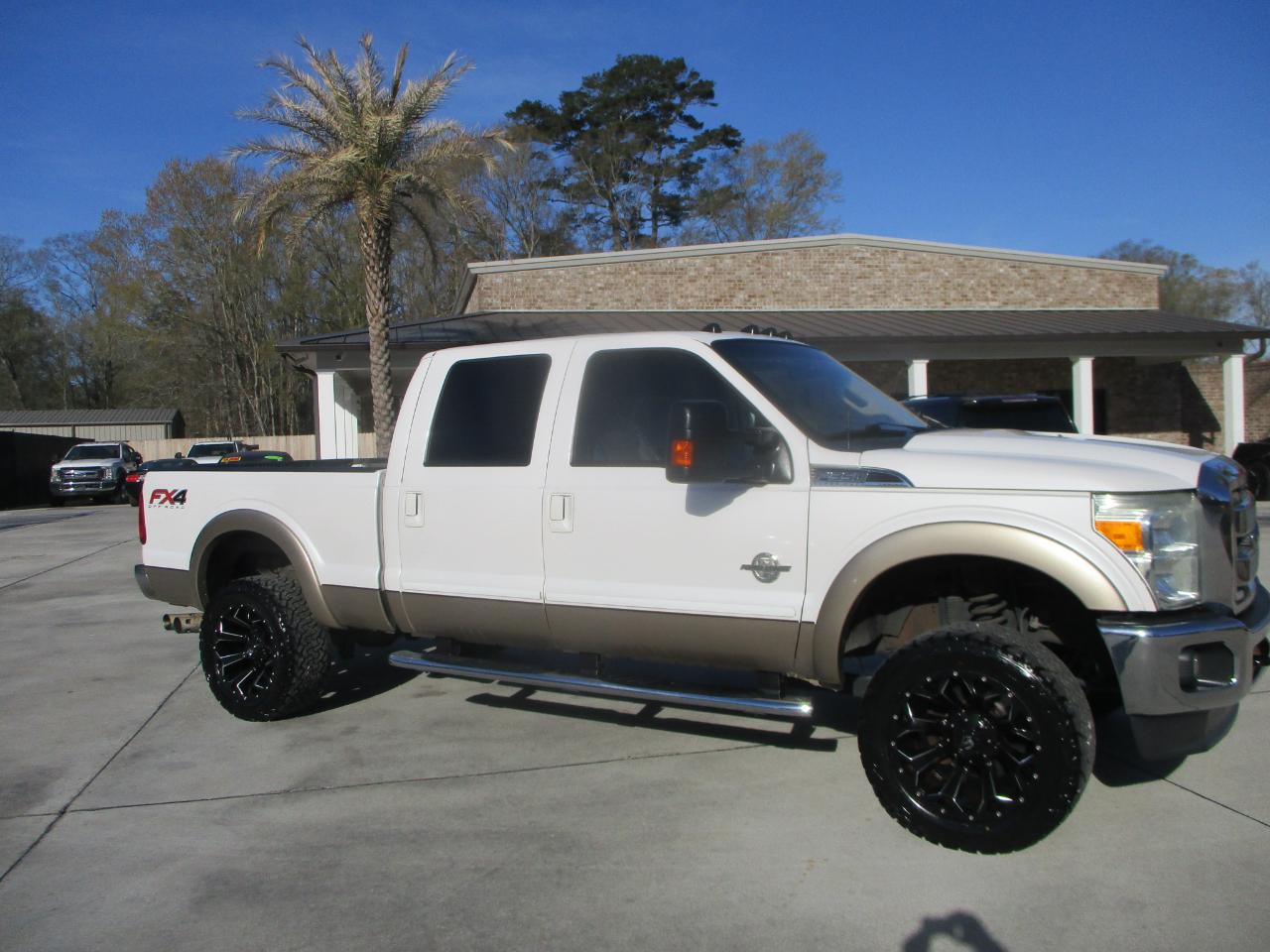 Ford F-350 SD Lariat Crew Cab 4WD 2013