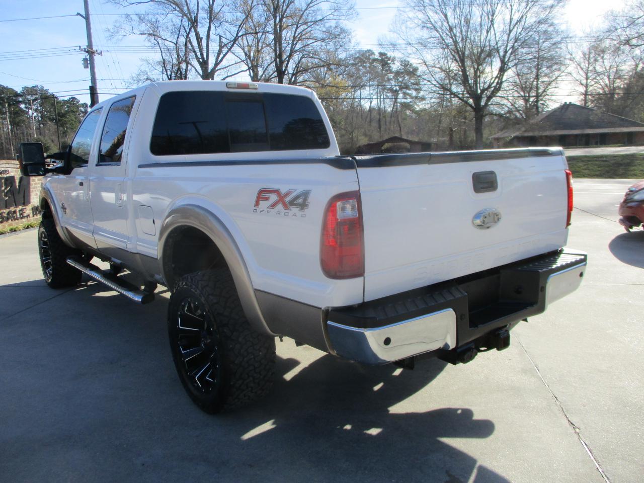 Ford F-350 SD Lariat Crew Cab 4WD 2013