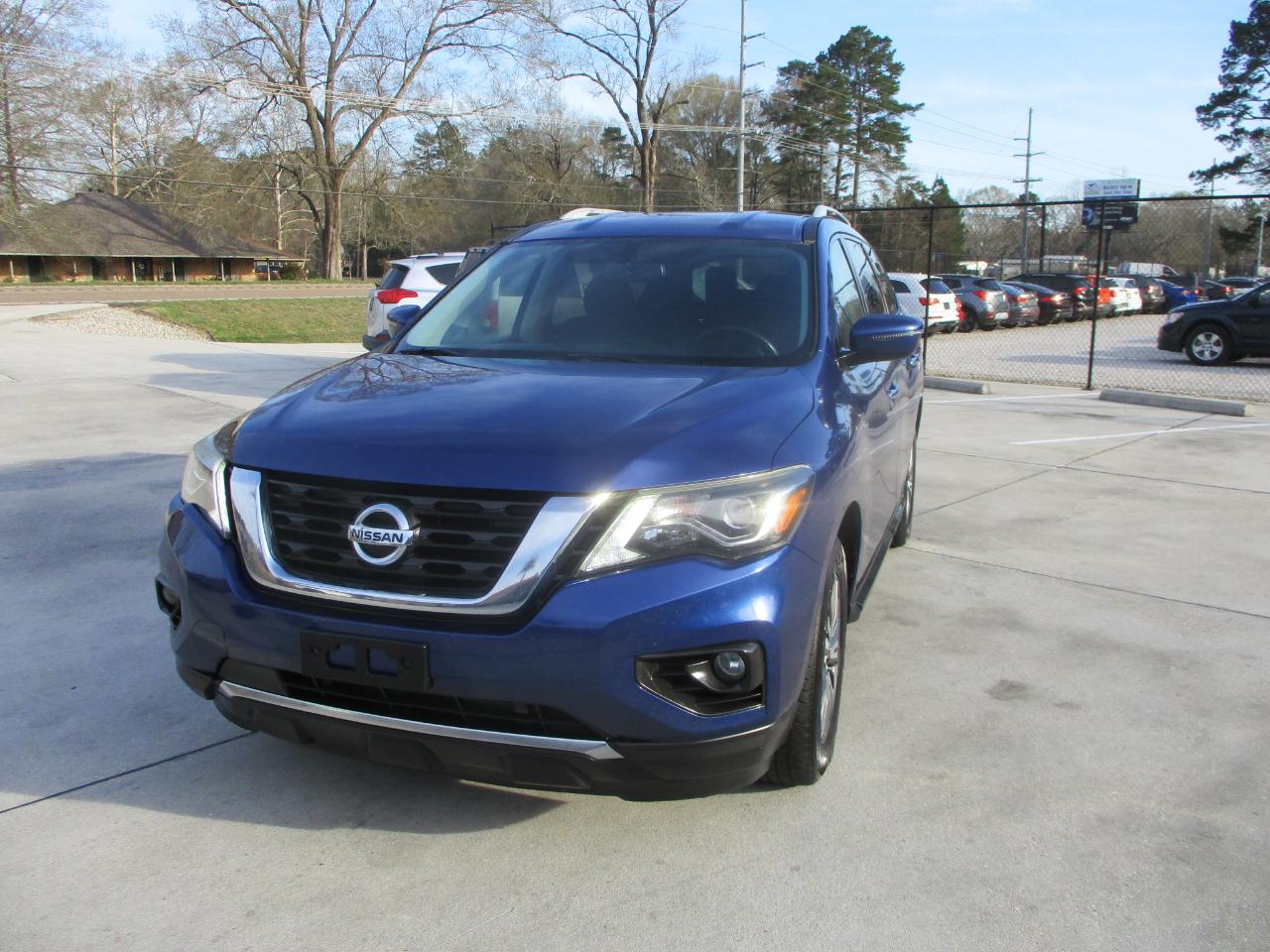 Nissan Pathfinder SV 4WD 2020
