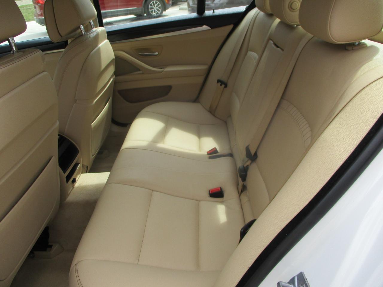 BMW 5-Series 535i 2014