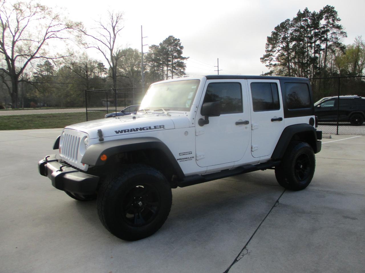 Jeep Wrangler Unlimited Sport 4WD 2013