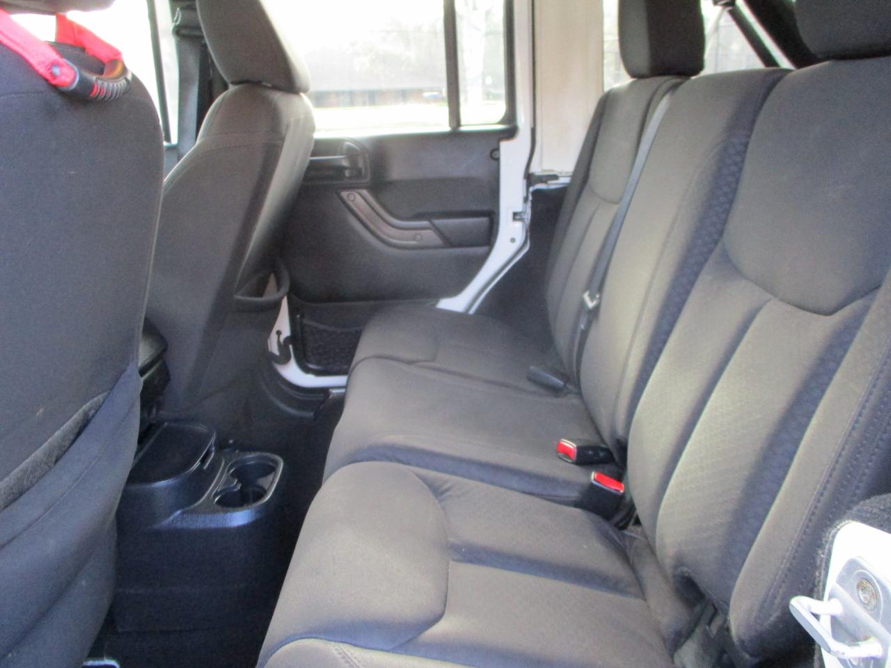 Jeep Wrangler Unlimited Sport 4WD 2013