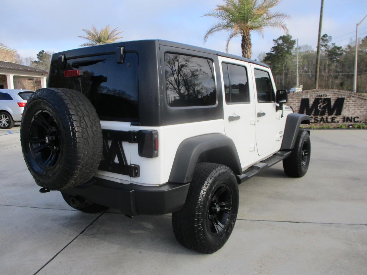 Jeep Wrangler Unlimited Sport 4WD 2013