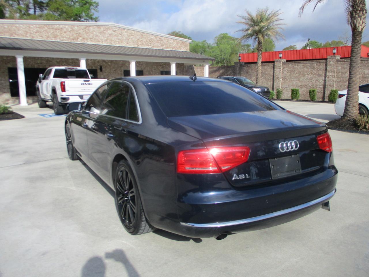 Audi A8 3.0 Sedan L quattro Tiptronic 2013