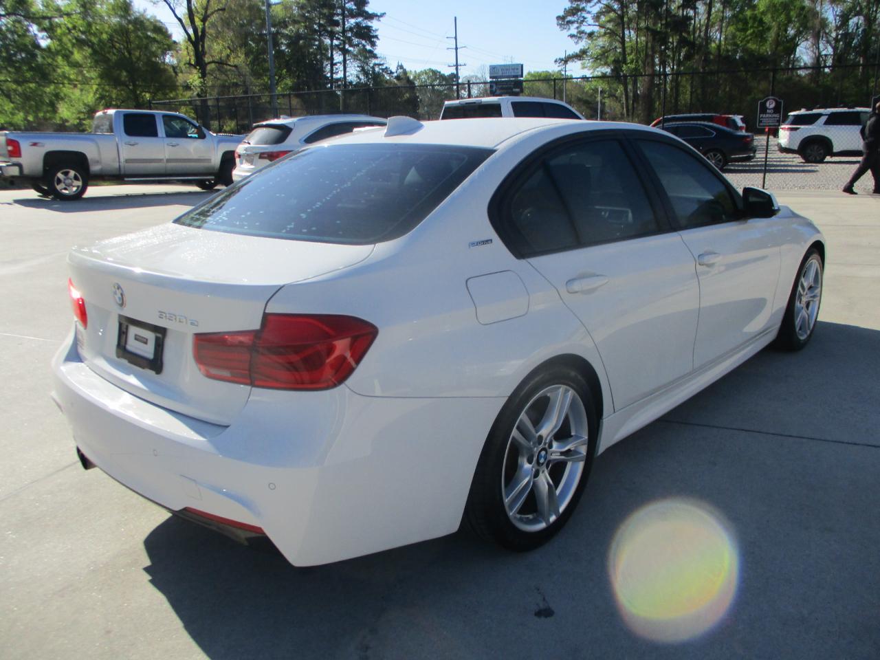 BMW 3-Series 330e iPerformance Sedan 2017