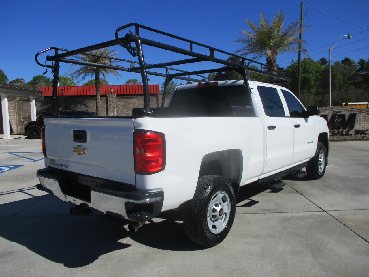 Chevrolet Silverado 2500HD Work Truck Crew Cab 2WD 2015