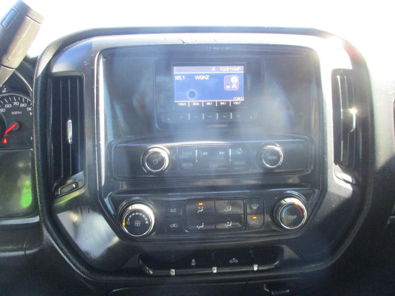 Chevrolet Silverado 2500HD Work Truck Crew Cab 2WD 2015